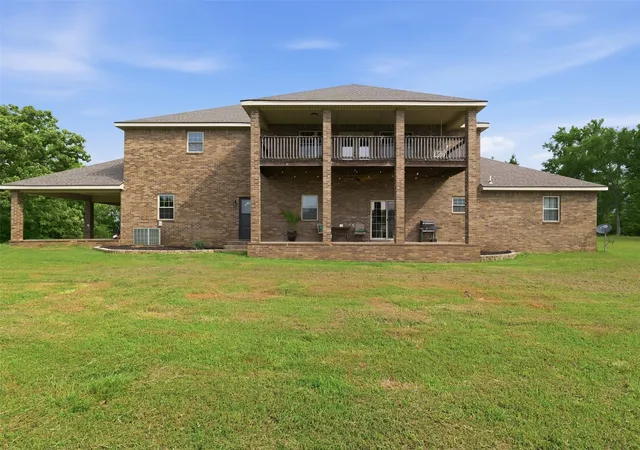 Photo 3 of Single family home for sale at 100712 South 4790, Muldrow, OK 74948 | MLS# 2632774 | Listing updated on 2026-09-04