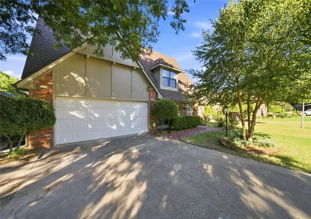 Photo 3 of Sale Pending at 8415 E 107th Street, Tulsa, OK 74133 | MLS# 2632765 | Listing updated on 2026-09-15