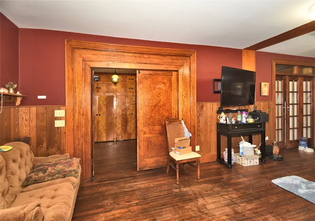 Photo 3 of Single family home for sale at 827 N Norfolk Ave, Tulsa, OK 74106 | MLS# 2632340 | Listing updated on 2026-09-09