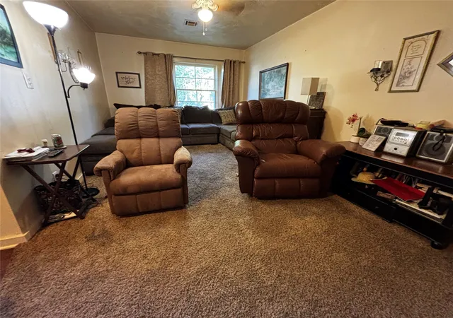 Photo 2 of Single family home for sale at 3001 Garland, Muskogee, OK 74401 | MLS# 2632794 | Listing updated on 2026-09-08