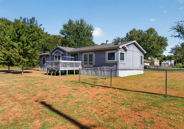 Photo 2 of Manufactured home for sale at 102 Ne 1st Street, Adair, OK 74330 | MLS# 2632772 | Listing updated on 2026-09-04