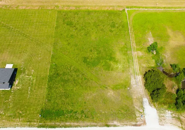 Photo 3 of Sale Pending at 17435 County Rd 3539, Ada, OK 74820 | MLS# 2632775 | Listing updated on 2026-09-04