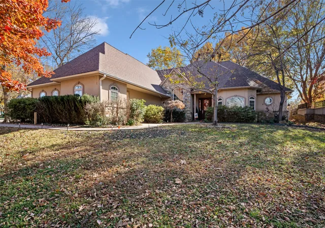 Photo 2 of Single family home for sale at 32546 Pebble Beach, Afton, OK 74331 | MLS# 2632811 | Listing updated on 2026-09-18