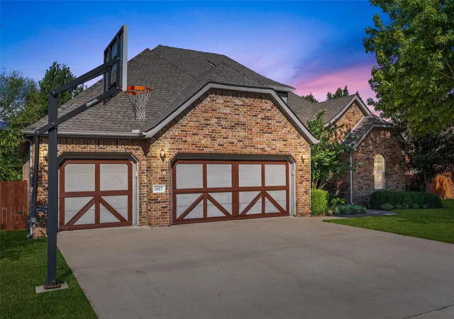 Photo 2 of Single family home for sale at 2607 Churchill, Bartlesville, OK 74006 | MLS# 2632682 | Listing updated on 2026-09-14