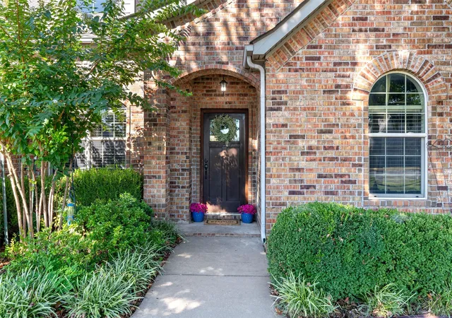 Photo 3 of Single family home for sale at 2607 Churchill, Bartlesville, OK 74006 | MLS# 2632682 | Listing updated on 2026-09-14