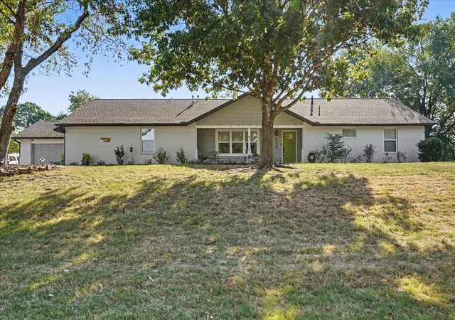 Photo 1 of Sale Pending at 8225 Lamb Ter, Broken Arrow, OK 74014 | MLS# 2632731 | Listing updated on 2026-09-08