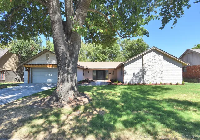Photo 2 of Single family home for sale at 6213 E 49th Street, Tulsa, OK 74135 | MLS# 2632750 | Listing updated on 2026-09-21