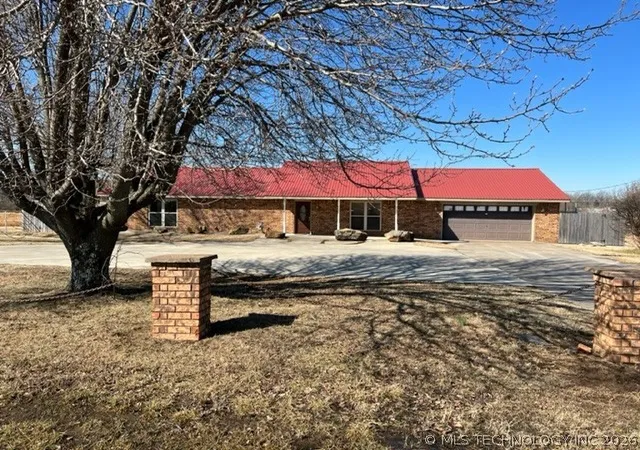 Photo 1 of Sale Pending at 2731 N 17th West, Muskogee, OK 74401 | MLS# 2632840 | Listing updated on 2026-09-08