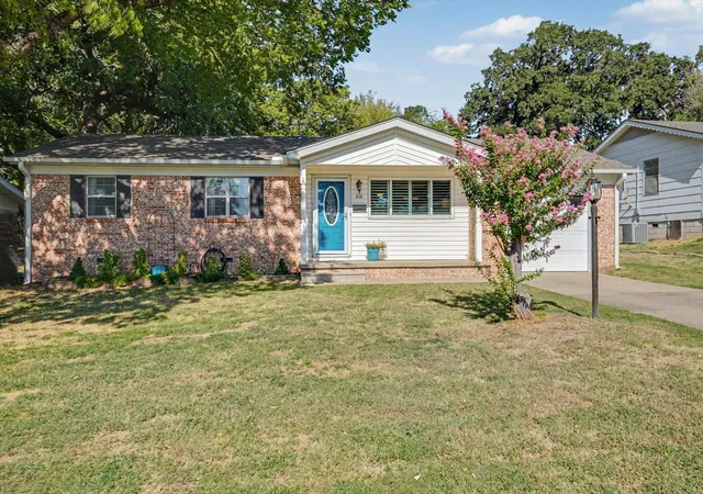 Photo 1 of Sale Pending at 608 N Woodland Dr, Sand Springs, OK 74063 | MLS# 2632716 | Listing updated on 2026-09-08