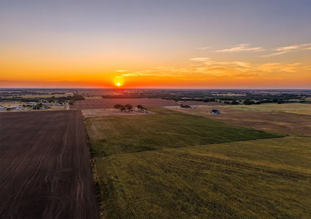 Land for sale at 16 N Gregory Rd, Yukon, OK 73099 | MLS# 2632065