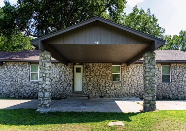 Photo 2 of Single family home for sale at 415 Martin St N, Muskogee, OK 74401 | MLS# 2632416 | Listing updated on 2026-09-05