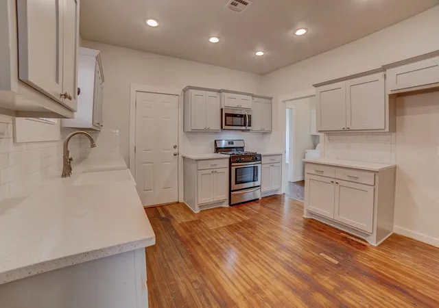 Photo 3 of Single family home for sale at 1119 N Main St, Tulsa, OK 74106 | MLS# 2632124 | Listing updated on 2026-09-04