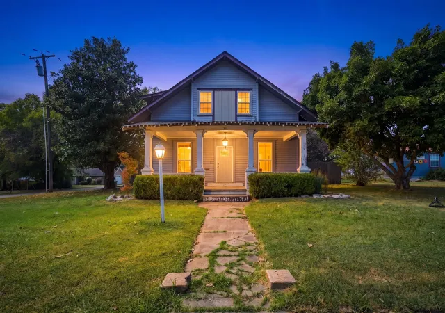 Photo 1 of Single family home for sale at 321 S Broadway St, Haskell, OK 74436 | MLS# 2631643 | Listing updated on 2026-09-08