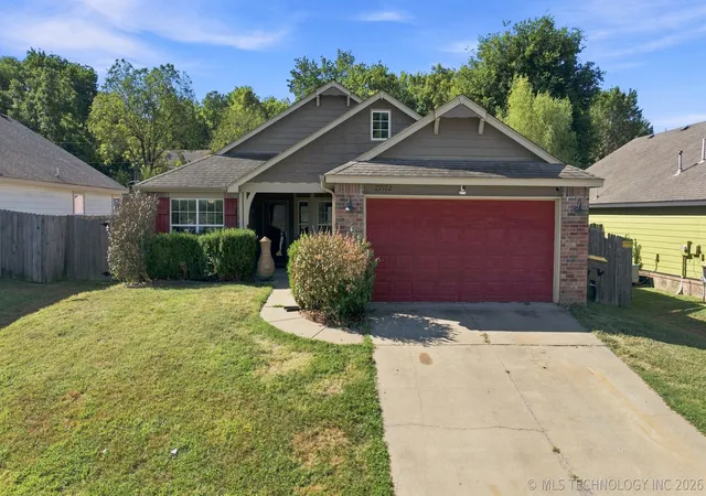 Photo 2 of Single family home for sale at 27172 E 123rd Place S, Coweta, OK 74429 | MLS# 2632013 | Listing updated on 2026-09-05