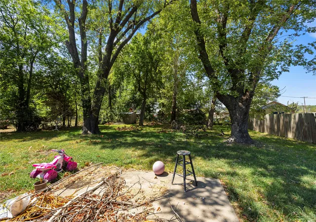 Photo 3 of Single family home for sale at 123 N Lincoln Ave, Wagoner, OK 74467 | MLS# 2632865 | Listing updated on 2026-09-10