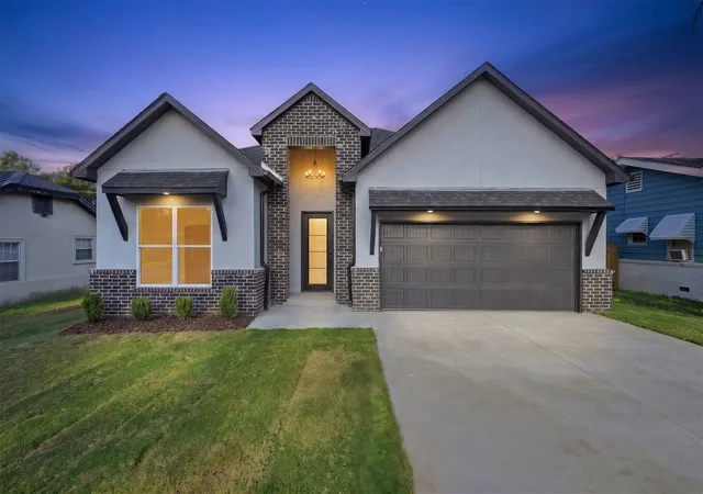 Photo 1 of Sale Pending at 508 N Ross St, Sapulpa, OK 74066 | MLS# 2632583 | Listing updated on 2026-09-11