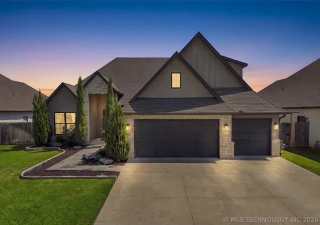 Photo 1 of Single family home for sale at 12647 S 73rd Place E, Bixby, OK 74008 | MLS# 2632879 | Listing updated on 2026-10-05