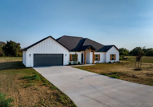 Photo 2 of Single family home for sale at 13123 Whimsical Ln, Kingston, OK 73439 | MLS# 2632884 | Listing updated on 2026-09-05