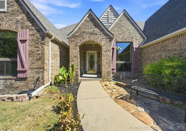 Photo 1 of Single family home for sale at 4975 Woodland Dr, Skiatook, OK 74070 | MLS# 2632650 | Listing updated on 2026-09-05
