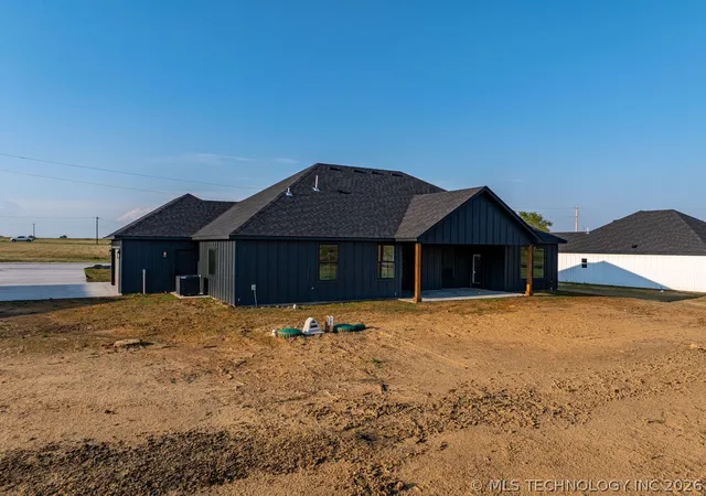 Photo 4 of Single family home for sale at 13123 Whimsical, Kingston, OK 73439 | MLS# 2632890 | Listing updated on 2026-09-05
