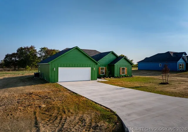 Photo 2 of Single family home for sale at 13163 Whimsical Ln, Kingston, OK 73439 | MLS# 2632892 | Listing updated on 2026-09-05