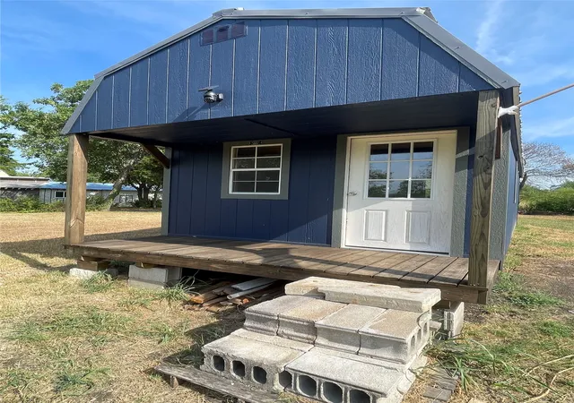 Photo 3 of Single family home for sale at 199 Delaware, Ramona, OK 74061 | MLS# 2631681 | Listing updated on 2026-09-12