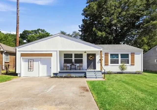 Photo 1 of Single family home for sale at 218 N 34th Street, Muskogee, OK 74401 | MLS# 2632273 | Listing updated on 2026-09-12