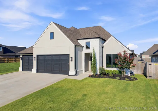 Photo 1 of Single family home for sale at 13715 S 20th Place E, Bixby, OK 74008 | MLS# 2632488 | Listing updated on 2026-09-05