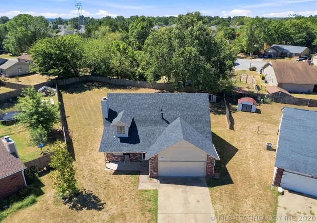 Photo 3 of Single family home for sale at 13418 S 90th Eastavenue, Bixby, OK 74008 | MLS# 2632567 | Listing updated on 2026-09-06