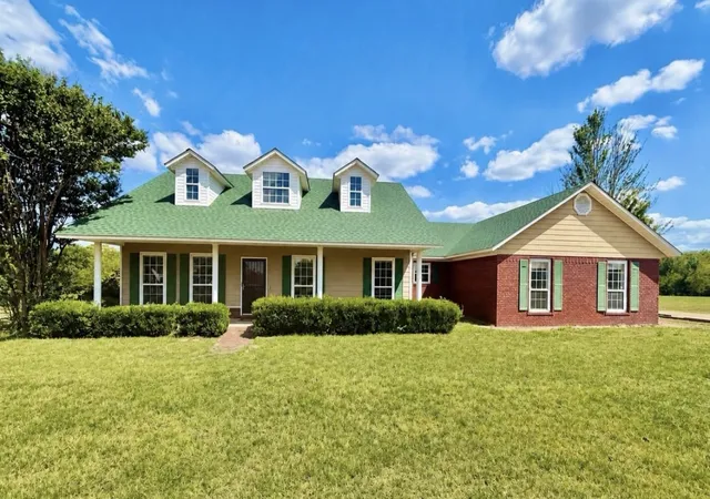 Photo 4 of Sale Pending at 40225 E 1221 Drive, Stigler, OK 74462 | MLS# 2632883 | Listing updated on 2026-09-08