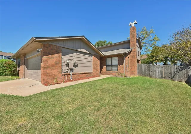 Photo 3 of House for sale at 8601 E 62nd Place, Tulsa, OK 74133 | MLS# 2632903 | Listing updated on 2026-09-05