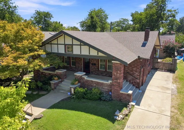 Photo 3 of Single family home for sale at 1844 E 16th Place, Tulsa, OK 74104 | MLS# 2632465 | Listing updated on 2026-09-07