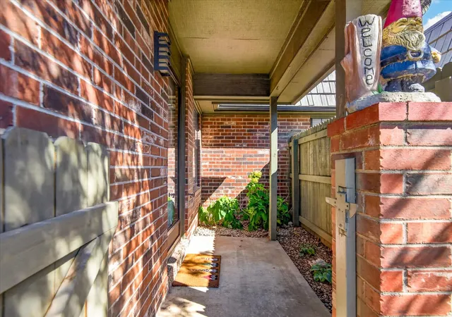 Photo 2 of Sale Pending at 21 Se Shadowlake Dr #21, Bartlesville, OK 74006 | MLS# 2632592 | Listing updated on 2026-09-09