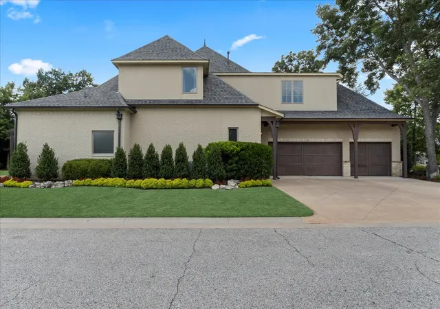 Photo 4 of Single family home for sale at 6682 E 122nd Eastplace S, Bixby, OK 74008 | MLS# 2632872 | Listing updated on 2026-09-05