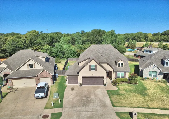 Photo 3 of Single family home for sale at 5916 S 13th Street, Broken Arrow, OK 74011 | MLS# 2632895 | Listing updated on 2026-09-12