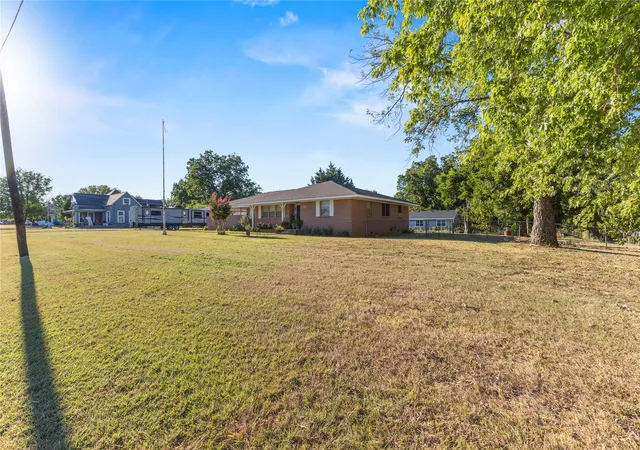 Photo 3 of Single family home for sale at 506 E Schmid, Wynnewood, OK 73098 | MLS# 2632607 | Listing updated on 2026-09-28