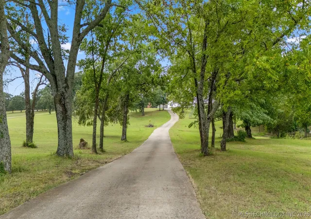 Photo 3 of Single family home for sale at 15505 County Rd 3580, Ada, OK 74820 | MLS# 2632945 | Listing updated on 2026-09-05