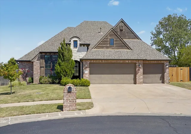 Photo 2 of Single family home for sale at 7703 E 81st Place, Owasso, OK 74055 | MLS# 2632899 | Listing updated on 2026-09-14