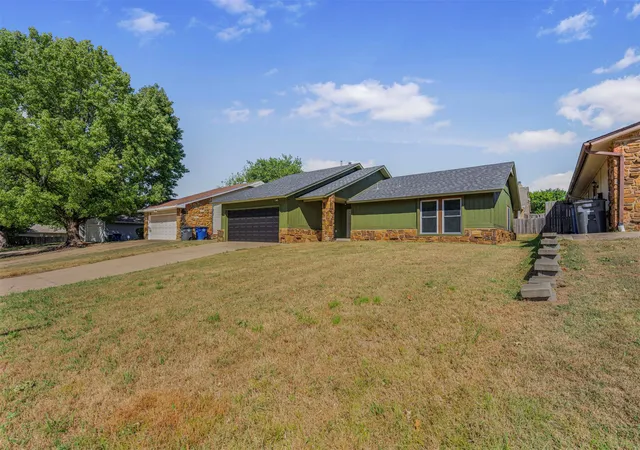 Photo 1 of Single family home for sale at 9339 S 92nd E Ave Eastavenue, Tulsa, OK 74133 | MLS# 2632646 | Listing updated on 2026-09-05