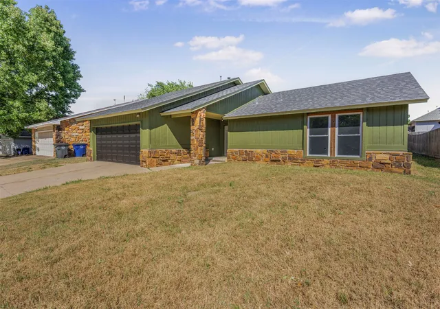 Photo 4 of Single family home for sale at 9339 S 92nd E Ave Eastavenue, Tulsa, OK 74133 | MLS# 2632646 | Listing updated on 2026-09-05