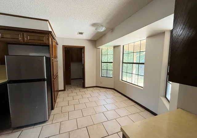 Photo 3 of Sale Pending at 6421 S 111th Eastavenue, Tulsa, OK 74133 | MLS# 2632989 | Listing updated on 2026-09-14