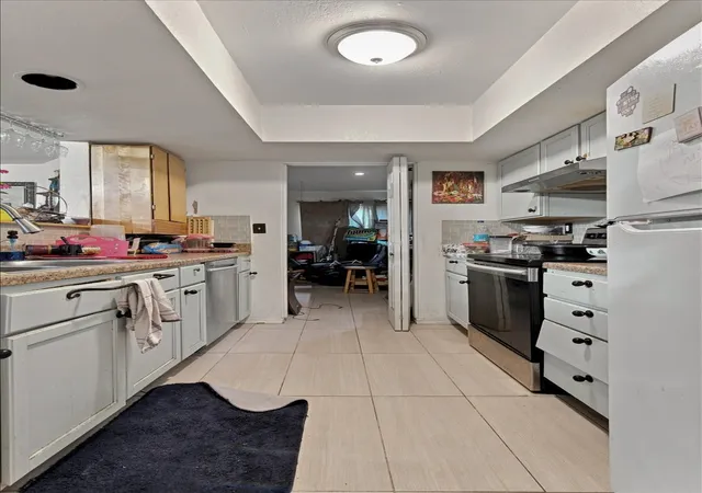 Listing Photo 5 - Condo for sale in building located at 6663 S Victor Ave N, Tulsa, OK 74136 - Unit #H-114