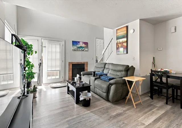 Listing Photo 3 - Condo for sale in building located at 6639 S Victor Ave, Tulsa, OK 74136 - Unit #G208