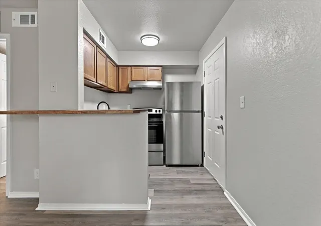Photo 2 of Condo for sale at 1730 E 67th Street #KJ303, Tulsa, OK 74136 | MLS# 2633014 | Listing updated on 2026-09-09