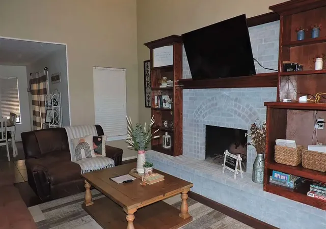 Photo 3 of Single family home for sale at 706 NW Micklegate Blvd, Lawton, OK 73505 | MLS# 2632876 | Listing updated on 2026-09-08