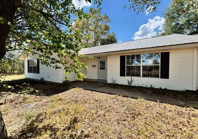 Photo 1 of Single family home for sale at 40002 Country Rd 4500, Stigler, OK 74462 | MLS# 2633021 | Listing updated on 2026-09-08