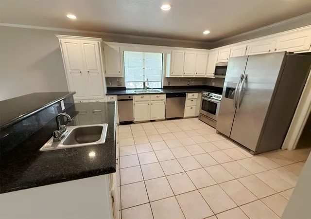 Photo 2 of Single family home for sale at 6524 S 66th Eastavenue, Tulsa, OK 74133 | MLS# 2633024 | Listing updated on 2026-09-09