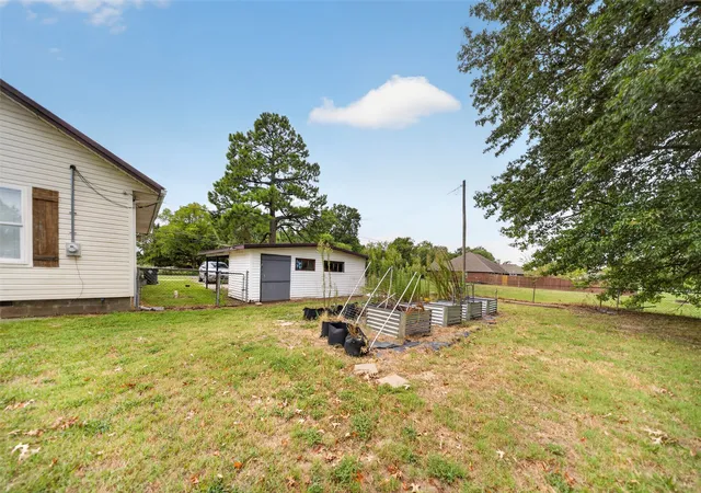 Photo 17 of Single family home for sale at 2100 E Hancock St, Muskogee, OK 74403 | MLS# 2632889 | Listing updated on 2026-09-08