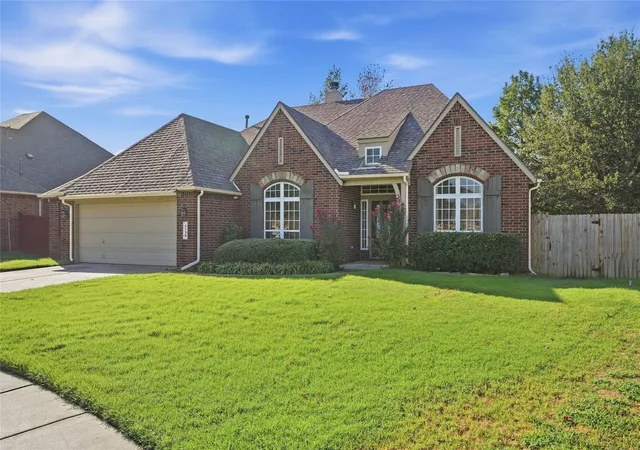 Photo 2 of Single family home for sale at 4129 W Fulton St, Broken Arrow, OK 74012 | MLS# 2633029 | Listing updated on 2026-10-21
