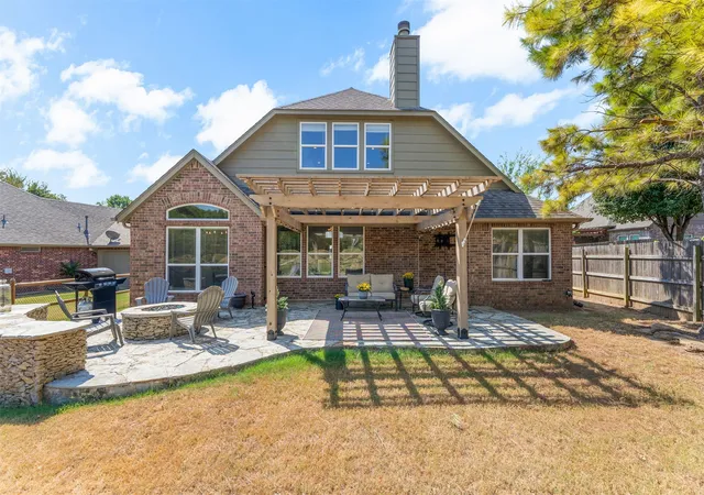Photo 4 of Single family home for sale at 1612 E Phoenix St, Broken Arrow, OK 74011 | MLS# 2632445 | Listing updated on 2026-09-13
